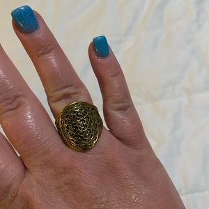❗️SALE❗️Size 9 Gold Statement Ring